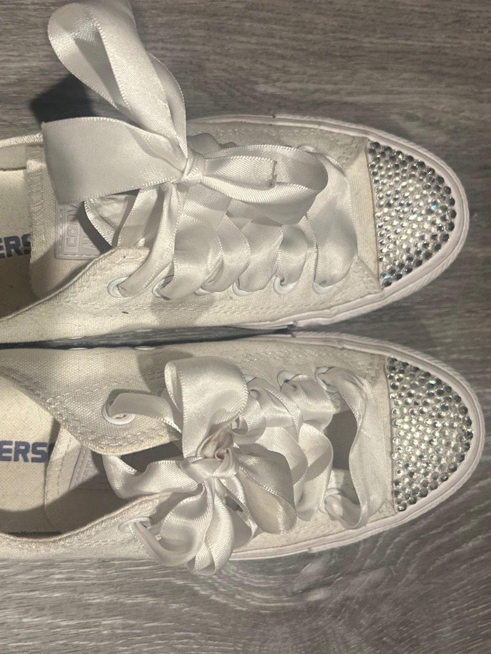 White bedazzled converse sneakers
